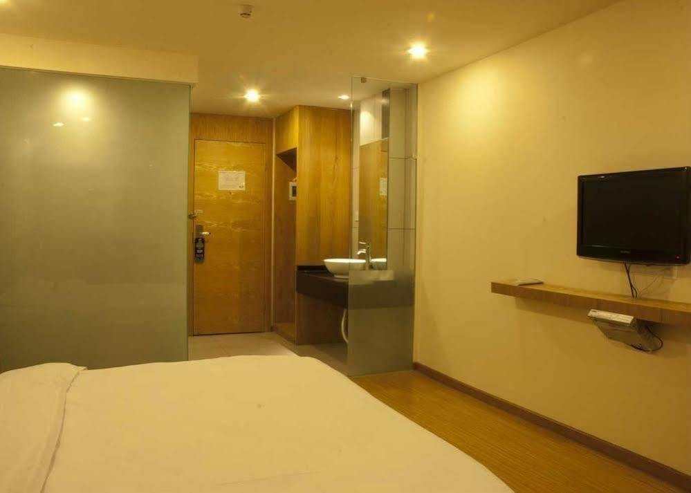 Loft Inn Qingyuan Lianjiang Road Branch Qingyuan (Guangdong) Exterior photo