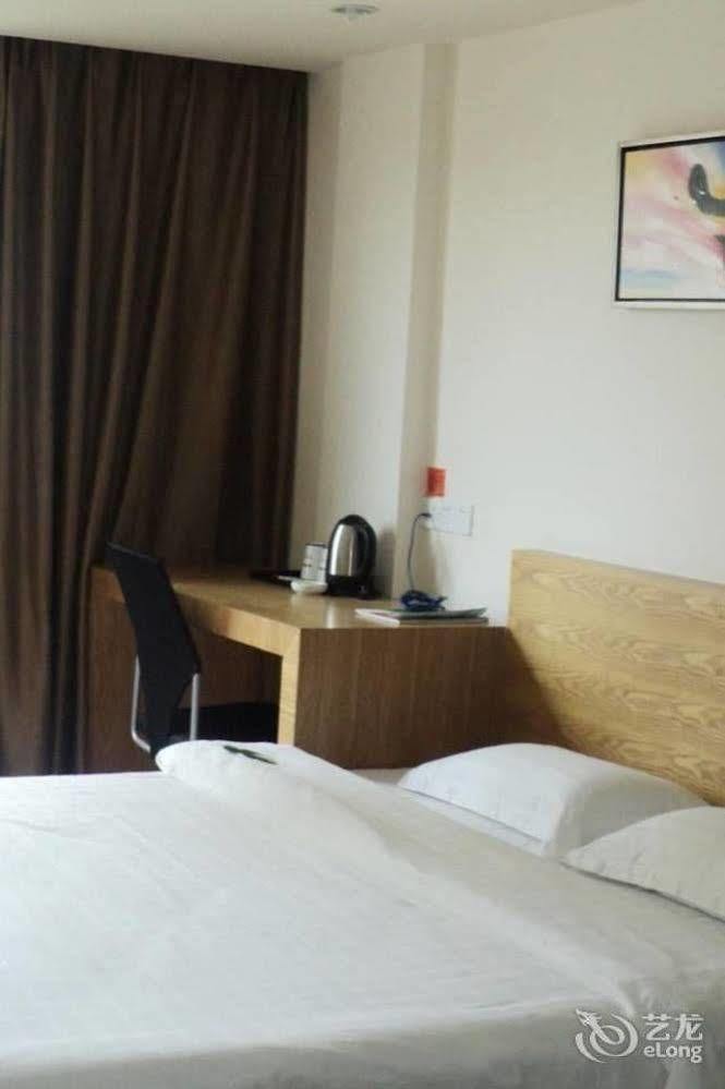 Loft Inn Qingyuan Lianjiang Road Branch Qingyuan (Guangdong) Exterior photo